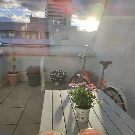 Mit Terrasse In Zentraler Lage * غراتس