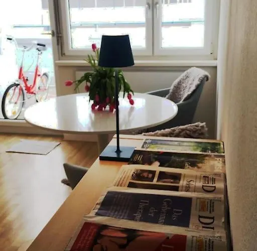 Mit Terrasse In Zentraler Lage 그라츠