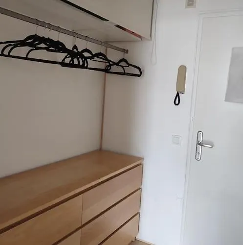 Apartment Mit Terrasse In Zentraler Lage *